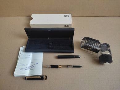 Vintage Montblanc Meisterstück 144M Fountain Pen