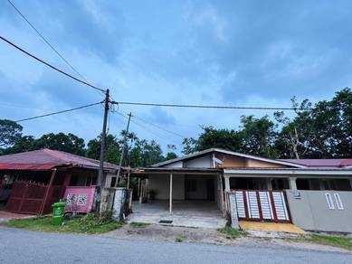 Semi-Detached House For Sale in Balok,PHG