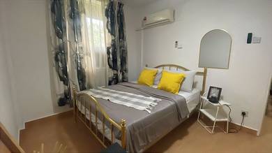 Apartment For Rent in Rampai Court