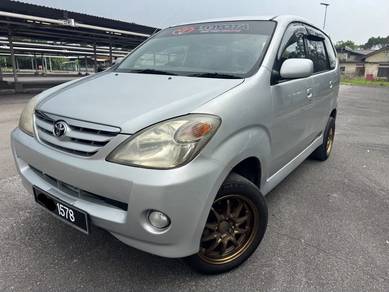 2005 Toyota Avanza E
