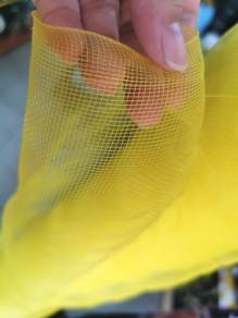 Mosquito netting ( yellow ) - 1 roll / jaring nyam