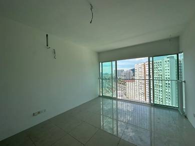 Condominium For Sale in The Clovers