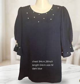 Pearl embellishment: The staggered pearl decoratio