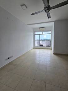 Condominium For Sale in Villa Park