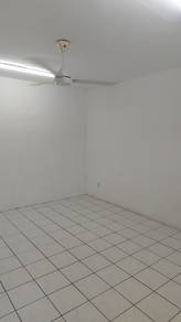 Apartment For Rent in Pangsapuri Baiduri (Bandar Tasik Kesuma)