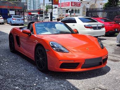 2021 Porsche Boxster 