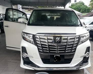 Toyota Alphard in Perai, PNG