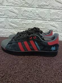 Uk9.5 Adidas Superstar 'Darkside Star' Sneakers
