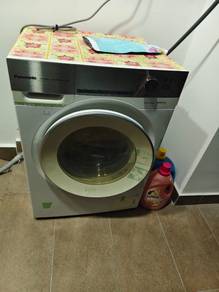 washer 10kg and dryer 6kg panasonic NA-S106G1