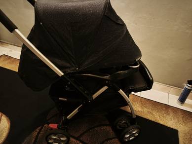 stroller 