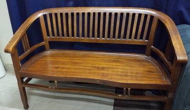 Set Kerusi Kayu