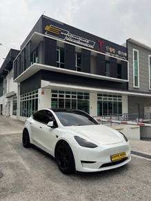 2023 Tesla Model Y STANDARD RANGE