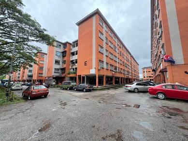 Flat For Sale in Taman Pulai Utama