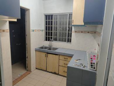 Condominium For Sale in Ketumbar Heights