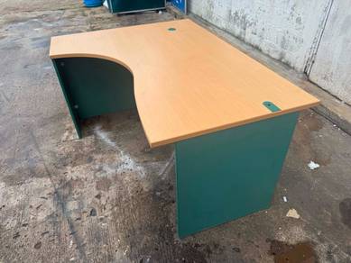 5x4ft Meja L Table Office Manager Executive