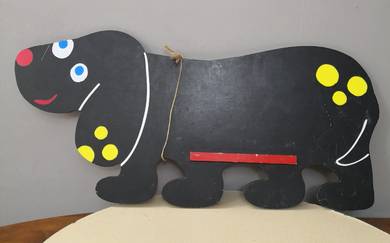 Doggie wall decor black