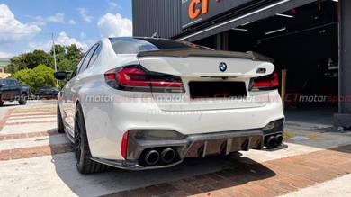 BMW F90 Competition Front Splitter Diffuser Carbon