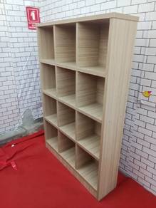rak buku 12 box 