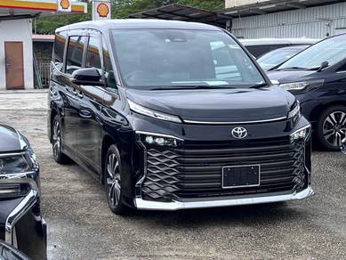 2022/23 Toyota Voxy Noah Soft Close Power boot