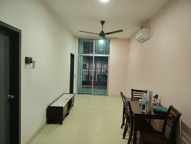 Condominium For Rent in LakeFront Residence