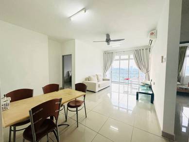 Condominium For Sale in Dwiputra Residences