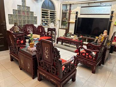 Classical Redwood Furniture