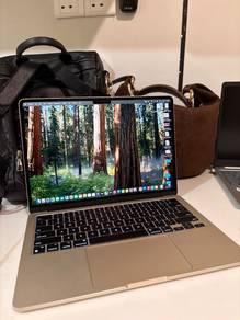 MacBook Air M3 13-inch (2024)