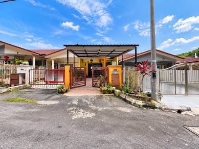 3-storey Terraced House For Sale in Gombak,SGR