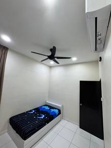 Room in Gelang Patah, JHR
