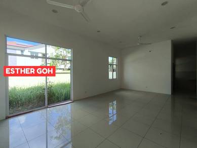 Semi-Detached House For Sale in Valdor,PNG