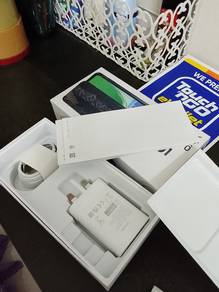 kotak dan fast charger