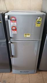 Peti Sejuk Sharp 2pintu