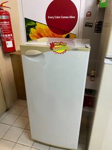 National 180L Refrigerator 6J2n2 - terpakai