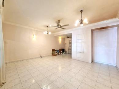 3-storey Terraced House For Sale in Tanjung Bungah,PNG