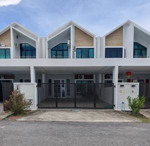 2-storey Terraced House For Sale in Miri,SWK