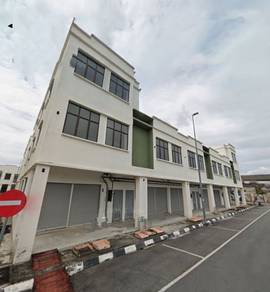 Shop lot For Sale in Kuala Sungai Baru,MLK