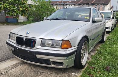 BMW 325i 25i in OUG, KUL