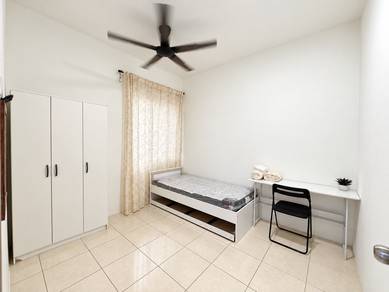 Condominium For Rent in Platinum Splendor Residensi Semarak