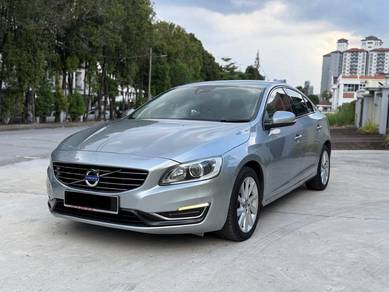 Volvo S60 T4 in Ampang Hilir, KUL