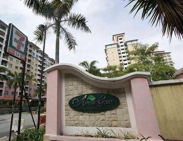 Condominium For Sale in Arena Green