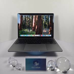MacBook Pro 2022 | 13.3-inch | M2 8-Core CPU