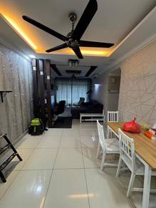 Condominium For Sale in Tiara ParkHomes