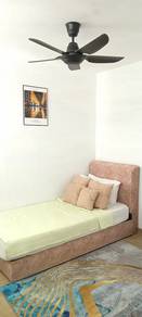 Room in Puchong, SGR