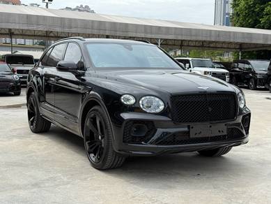 Bentley Bentayga V8 FIRST EDITION in Jalan Kuching, KUL