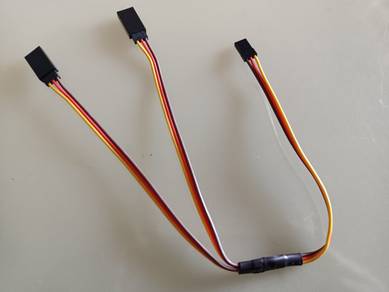 Y cord y connector 30cm long