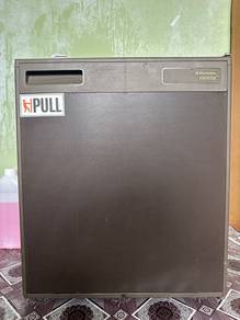 Peti Ais Kecik