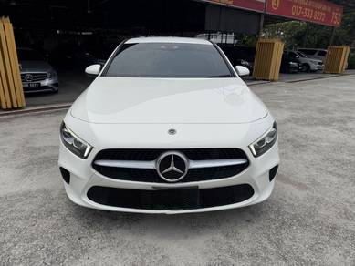 Mercedes Benz A180 A180 STYLE HATCHBACK in Kajang, SGR