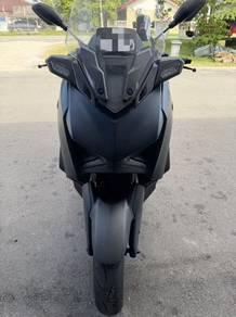 Yamaha XMAX