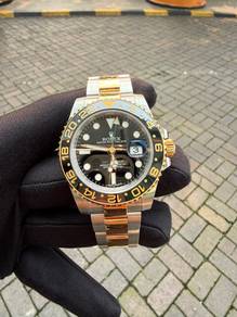 Rolex GmT Master 2 116713LN