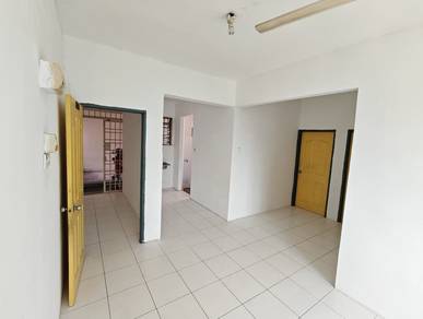 Apartment For Sale in Taman Pelangi Indah Apartment